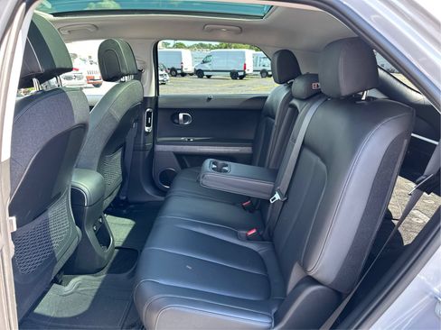 Used 2023 Hyundai Ioniq 5 Limited w/ Cargo Package AWD/4WD image 10
