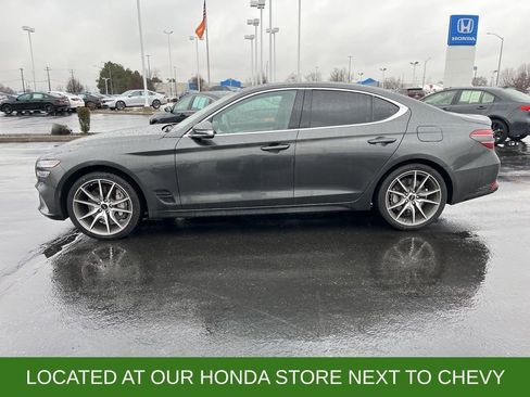 Used 2024 Genesis G70 2.5T image 4