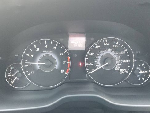 Used 2010 Subaru Legacy 2.5GT Limited AWD/4WD image 21
