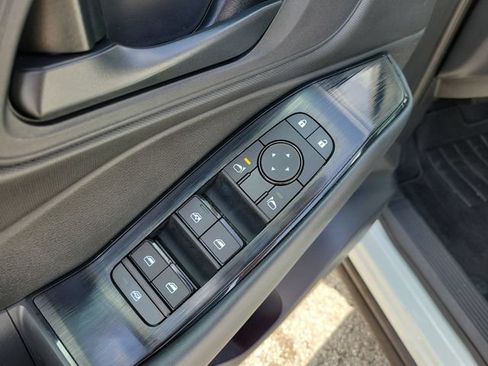 Certified 2025 Nissan Rogue S AWD/4WD image 18