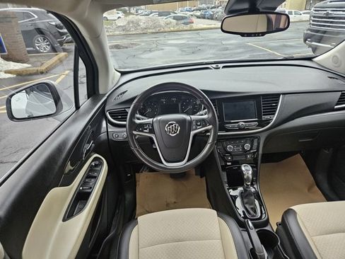 Certified 2022 Buick Encore Preferred w/ Safety Package image 17