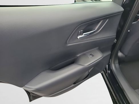 New 2026 Toyota Prius Plug-In Hybrid FWD image 8