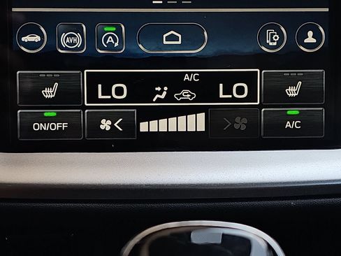 Certified 2025 Subaru Legacy Premium AWD/4WD image 25