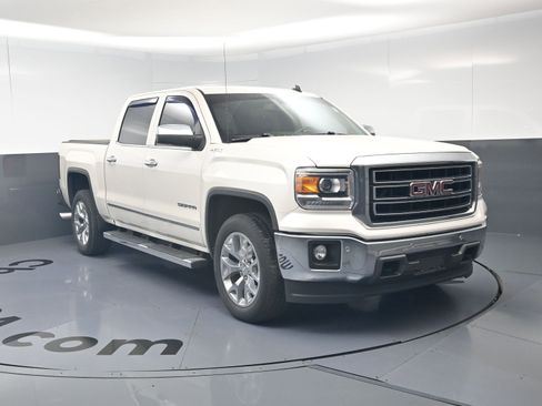 Used 2014 GMC Sierra 1500 SLT w/ SLT Crew Cab Value Package AWD/4WD image 3