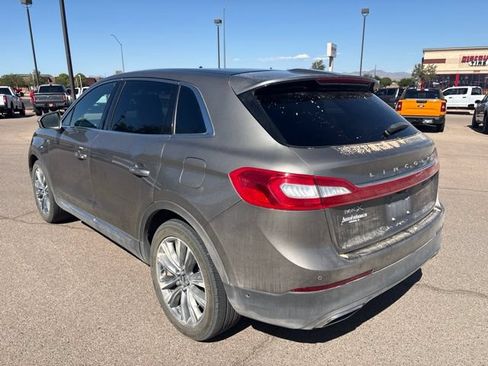 Used 2017 Lincoln MKX Reserve AWD/4WD image 7