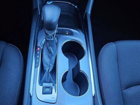 Used 2024 Chevrolet Malibu LT image 12