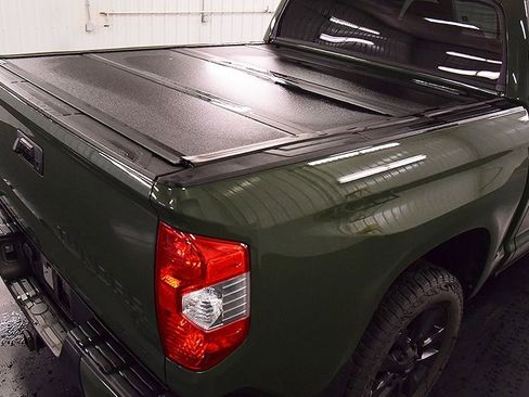 Used 2021 Toyota Tundra Limited w/ Limited Premium Package AWD/4WD image 8