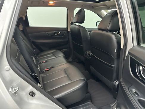 Used 2015 Nissan Rogue SL w/ SL Premium Package FWD image 21