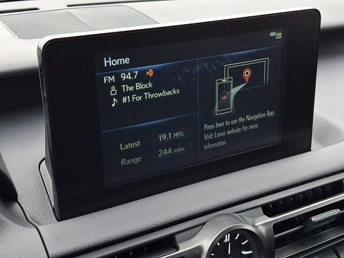 Used 2023 Lexus IS 350 F Sport image 17