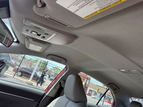 Used 2019 Toyota Camry SE FWD image 29