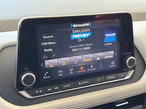 Used 2023 Nissan Rogue SV FWD image 7
