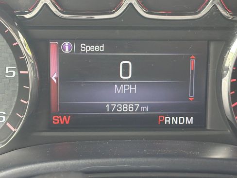 Used 2014 GMC Sierra 1500 SLT w/ All-Terrain Package AWD/4WD image 23