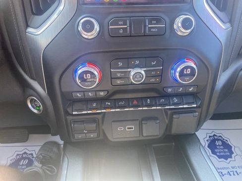 Used 2022 GMC Sierra 2500 Denali image 23