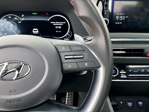 Used 2022 Hyundai Sonata SEL Plus w/ Cargo Package image 25