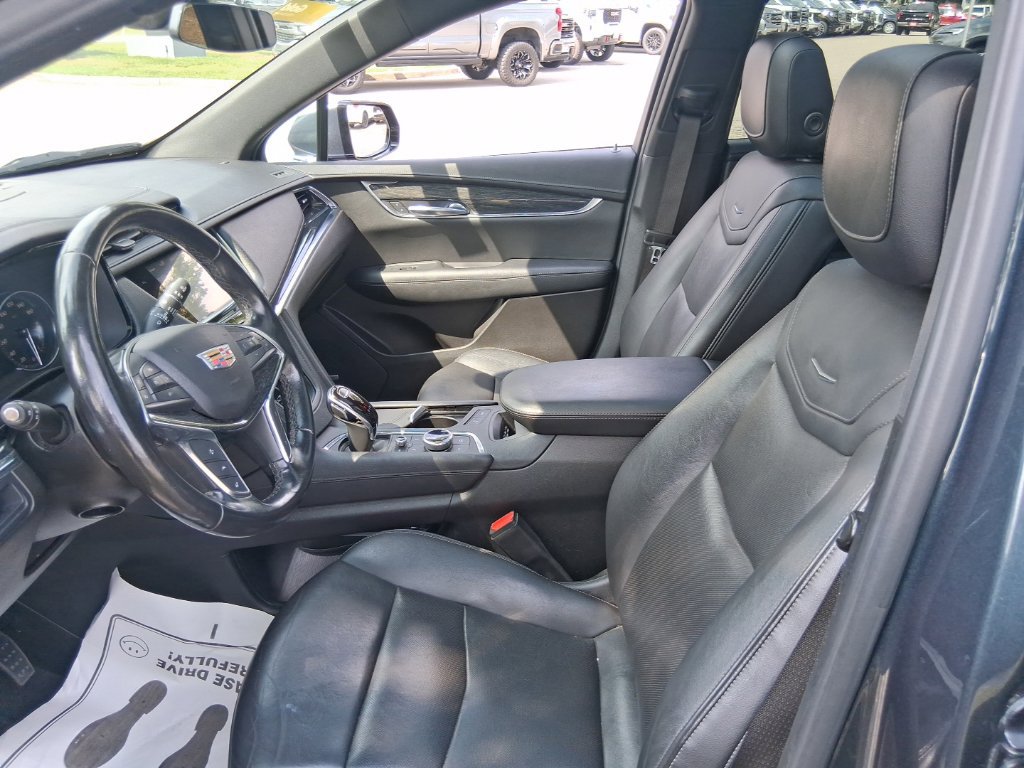 Used 2021 Cadillac XT5 Premium Luxury AWD/4WD image 11