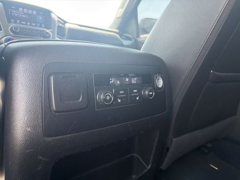 Used 2017 Chevrolet Tahoe LT w/ Luxury Package AWD/4WD image 22