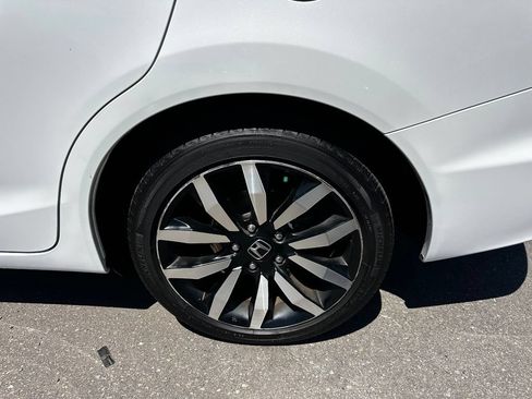 Used 2015 Honda Civic EX-L image 10
