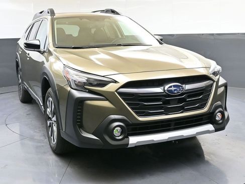 Certified 2025 Subaru Outback Limited image 8