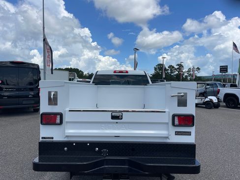 New 2025 GMC Sierra 2500 Pro w/ Convenience Package image 6