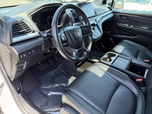 Used 2025 Honda Odyssey EX-L image 12