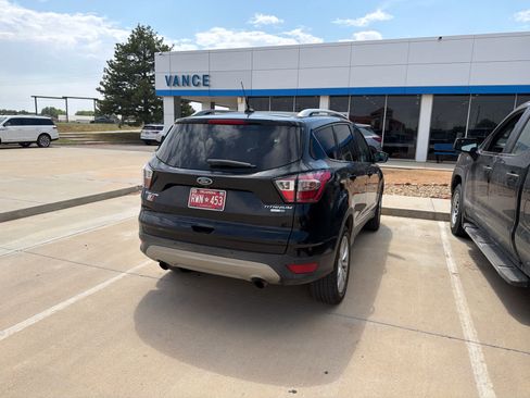 Used 2018 Ford Escape Titanium w/ Ford Safe & Smart Package AWD/4WD image 6
