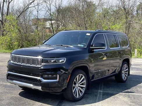 Used 2022 Jeep Grand Wagoneer Series II AWD/4WD image 7