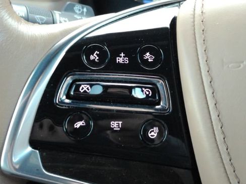 Used 2019 Cadillac Escalade Platinum image 43