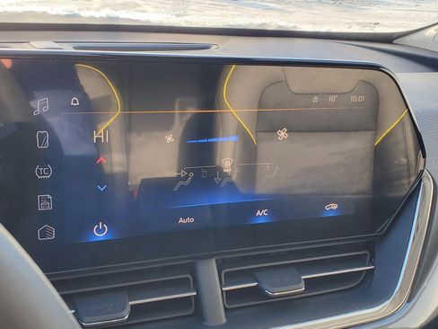 New 2026 Chevrolet Trax ACTIV w/ Sunroof Package image 19