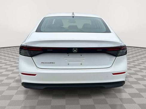 Used 2024 Honda Accord EX image 6