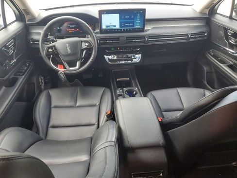 Used 2025 Lincoln Corsair FWD image 8