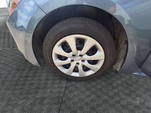 Used 2025 Toyota Corolla LE FWD image 13