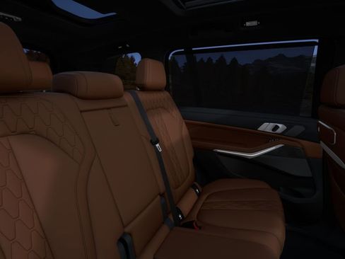 New 2026 BMW X7 xDrive40i w/ M Sport Package AWD/4WD image 39