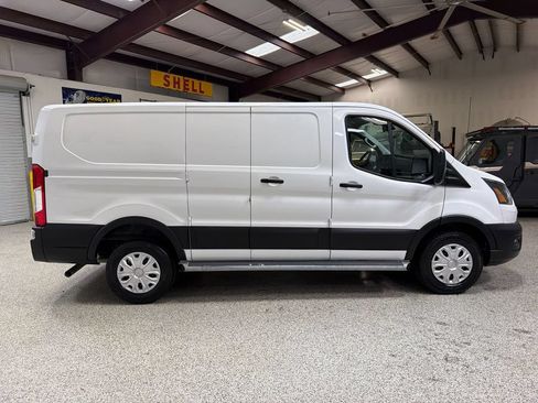 Used 2020 Ford Transit 250 Low Roof w/ Exterior Upgrade Package RWD image 9