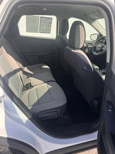 Used 2022 Ford Escape S AWD/4WD image 17