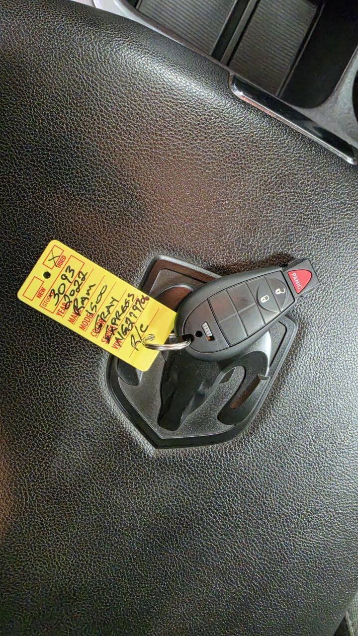Used 2022 RAM 1500 Express w/ Express Value Package AWD/4WD image 24