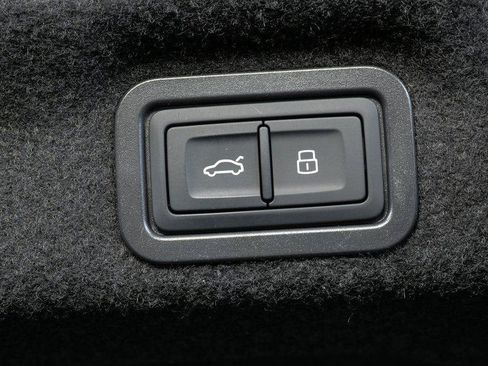 New 2026 Audi A6 Premium Plus AWD/4WD image 30