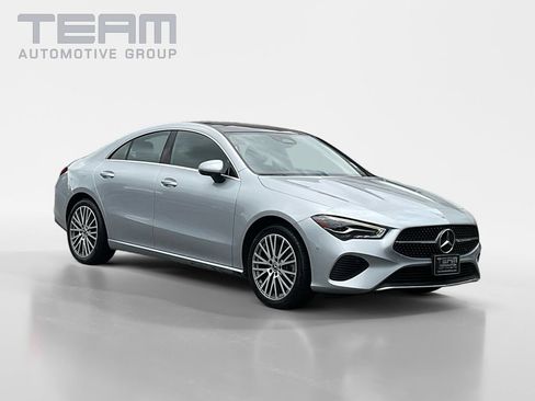 Used 2025 Mercedes-Benz CLA 250 image 1