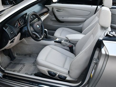 Used 2011 BMW 128i Convertible image 54