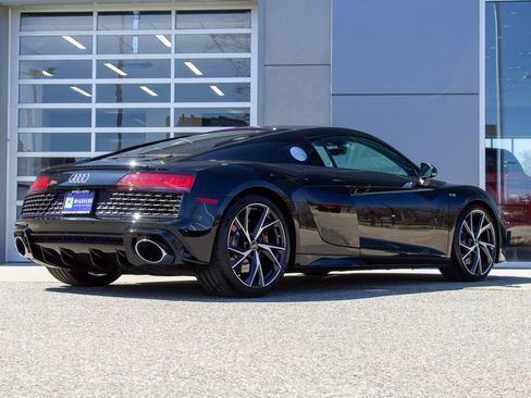 Used 2023 Audi R8 V10 performance RWD image 10
