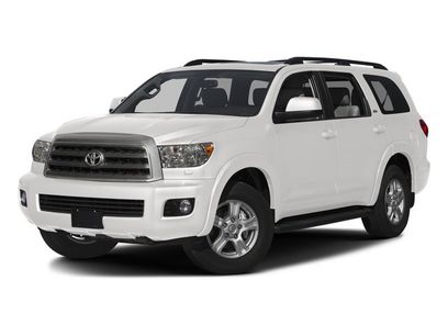 Used 2017 Toyota Sequoia SR5 w/ Premium Package
