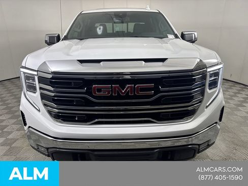 Used 2024 GMC Sierra 1500 SLT w/ SLT Premium Package AWD/4WD image 3