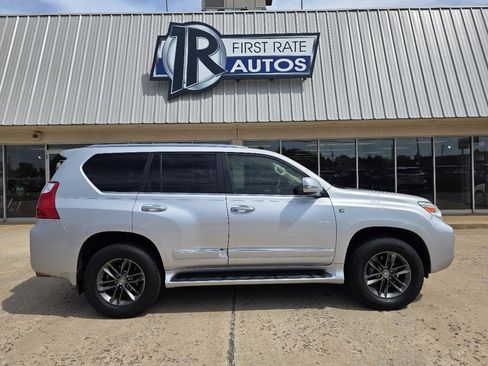 Used 2013 Lexus GX 460 w/ Comfort Plus Pkg AWD/4WD image 9