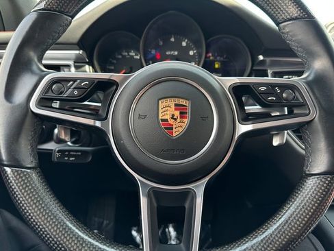 Used 2017 Porsche Macan GTS AWD/4WD image 22