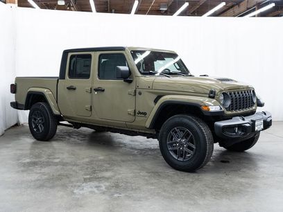 New 2026 Jeep Gladiator Sport