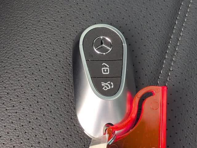 Certified 2026 Mercedes-Benz GLC 300 4MATIC image 35