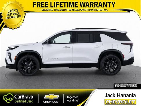 Used 2025 Chevrolet Traverse RS FWD image 3