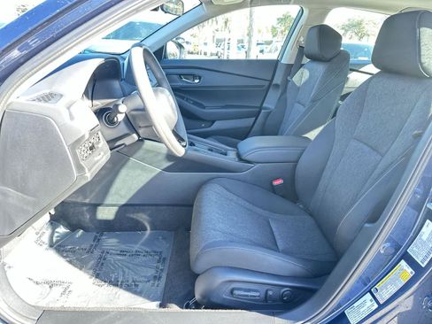 Used 2025 Honda Accord SE image 13