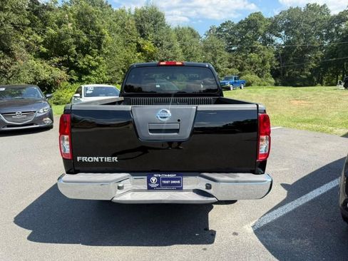 Used 2010 Nissan Frontier XE w/ XE Preferred Pkg RWD image 7