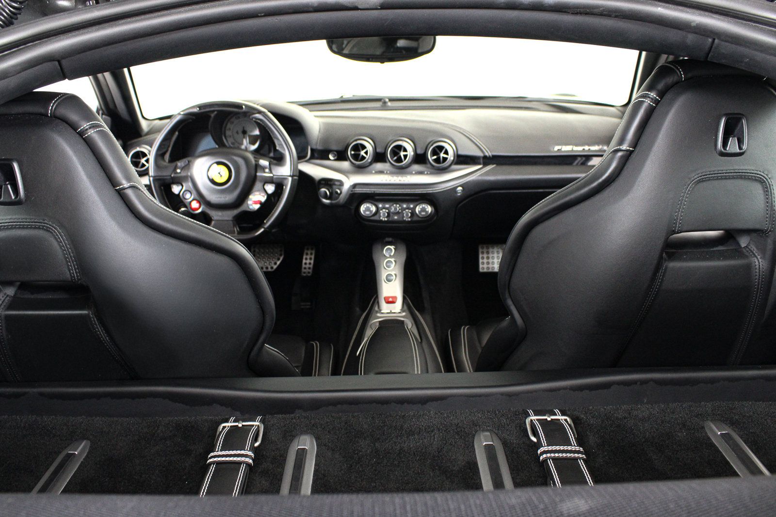 Used 2015 Ferrari F12 Berlinetta RWD image 51