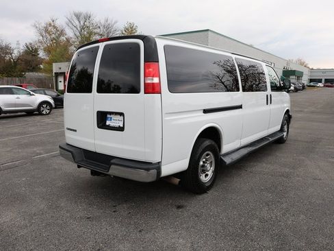 Used 2019 Chevrolet Express 3500 LT w/ LT Preferred Equipment Group image 5